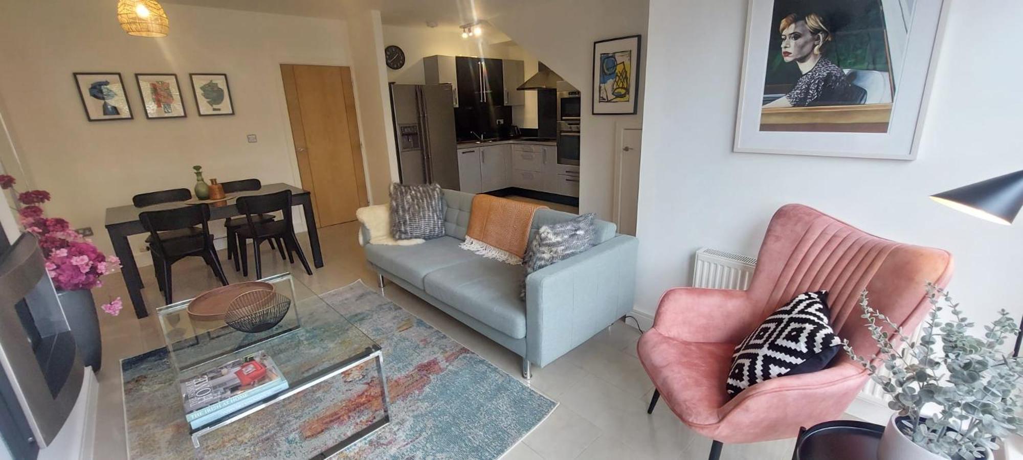 Elegantly Refurbed 2Bd In Shankill - 3Km From Bray 都柏林 外观 照片